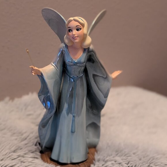 Disney Other - WDCC 1997 Disney Pinocchio Blue Fairy "Making Dreams Come True"  COA